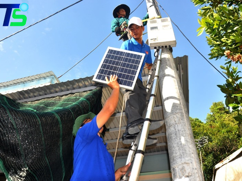 sửa đèn led năng lượng mặt trời