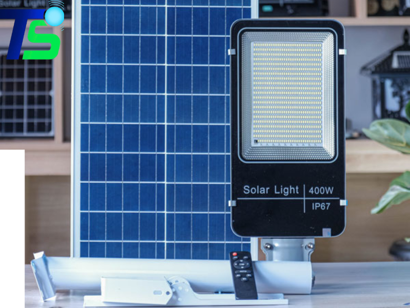 Đèn đường năng lượng mặt trời 400W D-400PT2