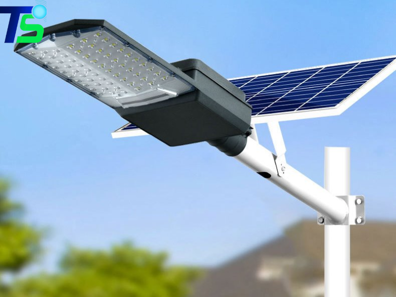 Đèn năng lượng mặt trời loại nào tốt