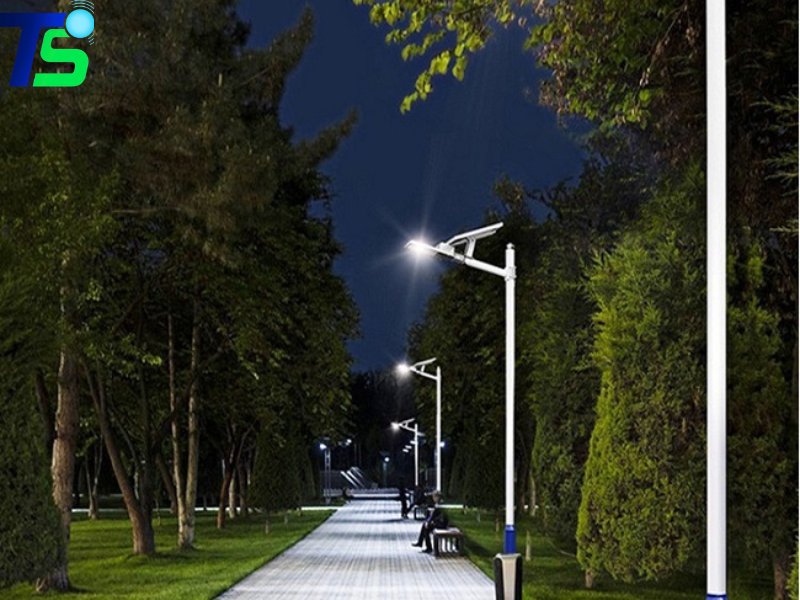 đèn năng lượng mặt trời sáng yếu