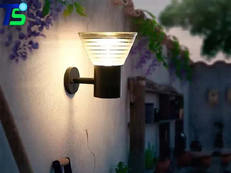 ưu nhược điểm đèn năng lượng mặt trời