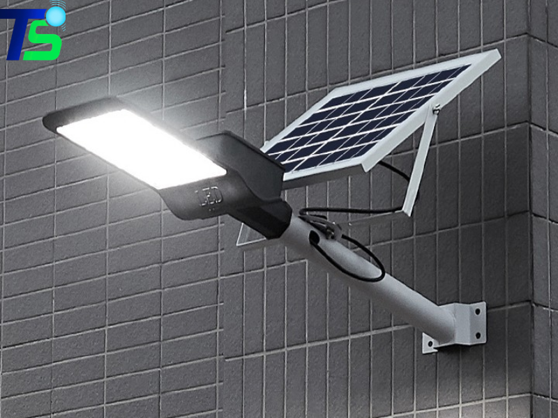 đèn năng lượng mặt trời không sáng