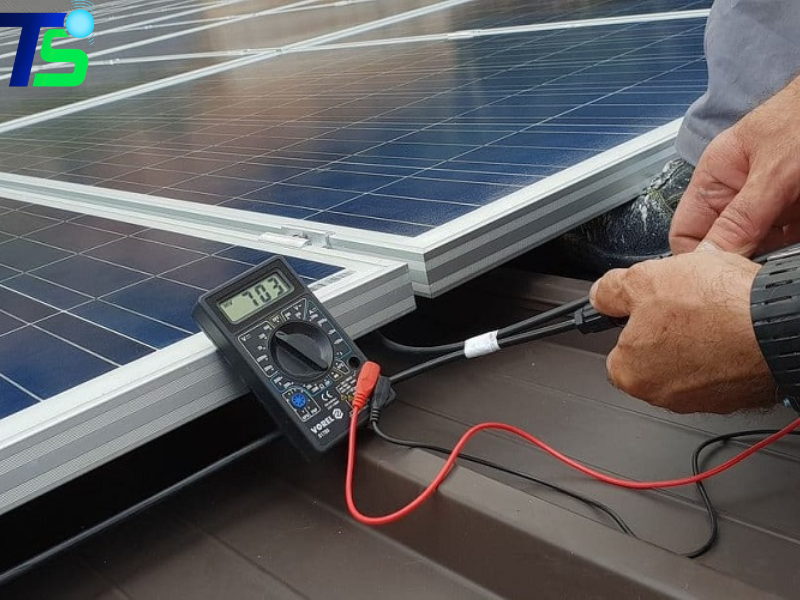 đèn năng lượng mặt trời không sáng